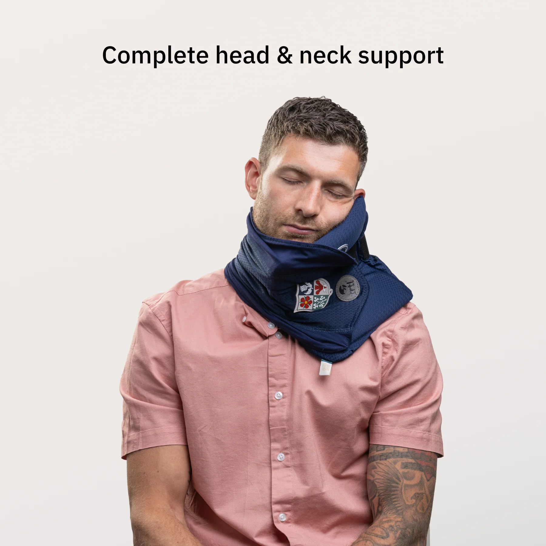 The British & Irish Lions™ x Trtl Travel Pillow Cool - Image 5